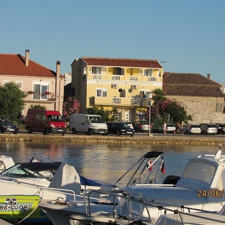 Apartments Renjak Sukošan المظهر الخارجي الصورة