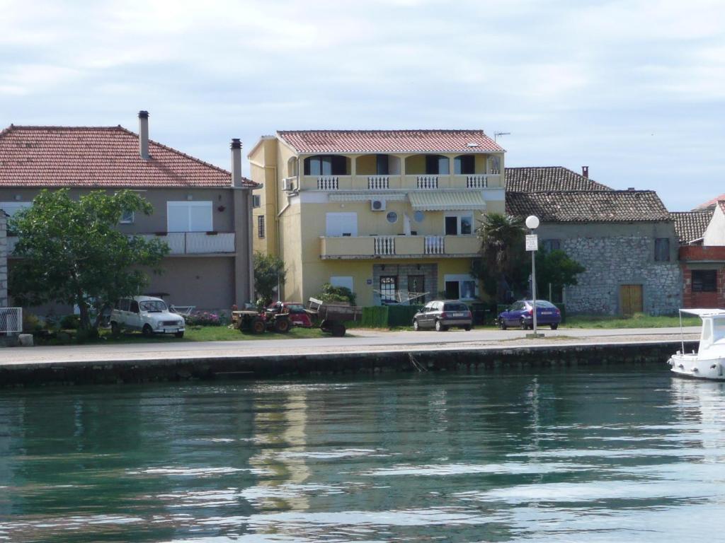 Apartments Renjak Sukošan المظهر الخارجي الصورة