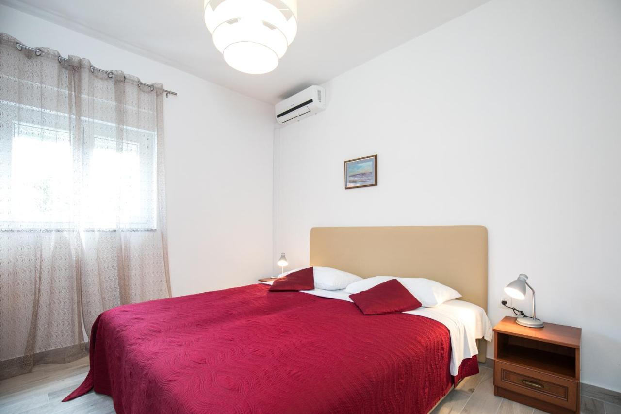 Apartments Renjak Sukošan المظهر الخارجي الصورة